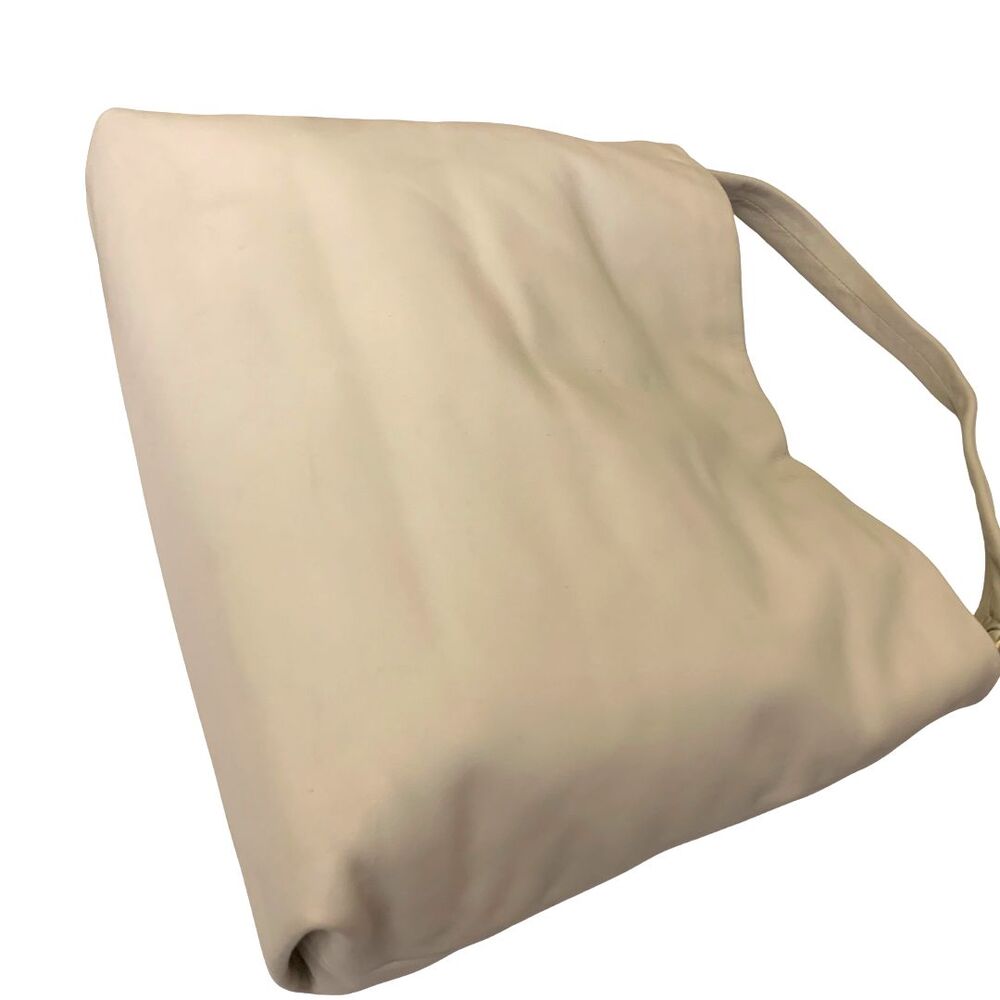 Kate Spade Cream Soft Leather Hobo Shoulder Bag with Twist Lock - Picture 4 of 13